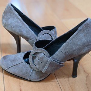 Stylish genuine suede mary jane heels, size 6